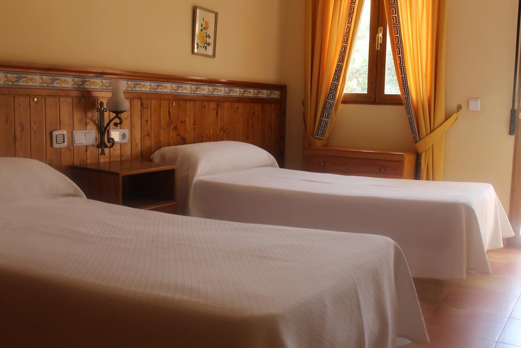 Hotel Restaurante Los Canos De La Alcaiceria Alhama de Granada Ruang foto